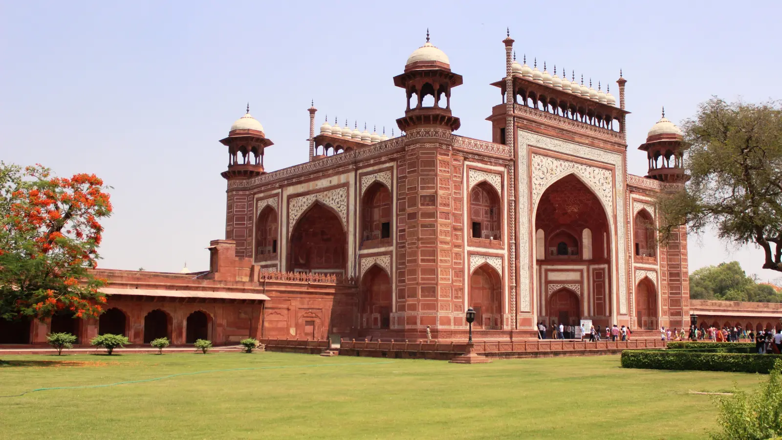 How to plan a trip to Delhi Agra and Jaipur