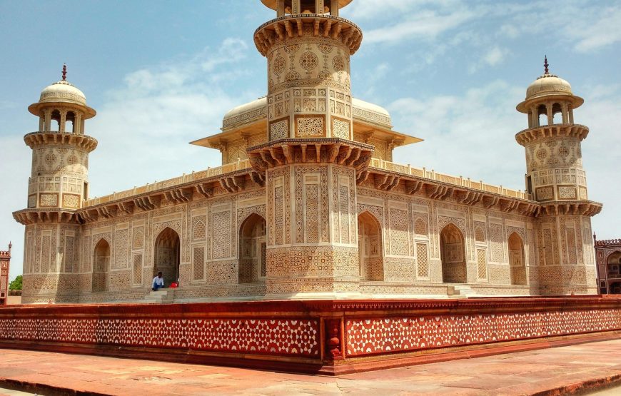 Golden Triangle Tour 2 Nights 3 Days